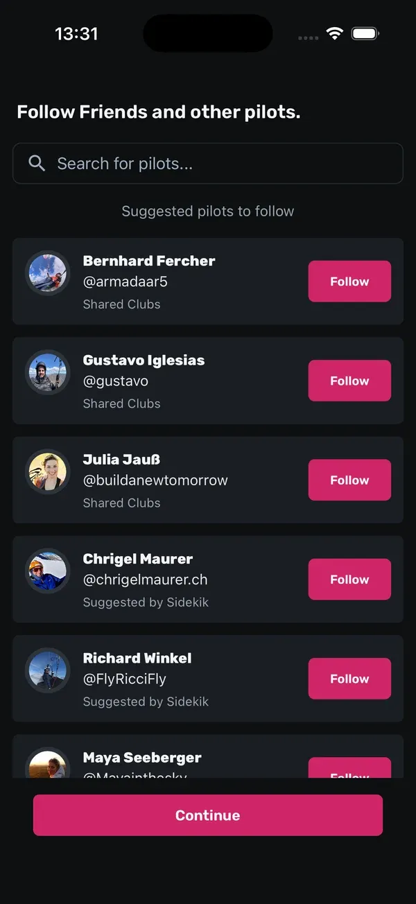Bildschirm „Follow Friends and other pilots“ mit vorgeschlagenen Piloten und Follow-Buttons