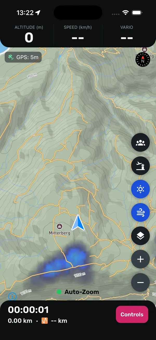 Bildschirm „Start tracking“ mit Load Challenge WPs, Live Tracking, Takeoff Detection, Offline Maps und dem grünen Start-Button